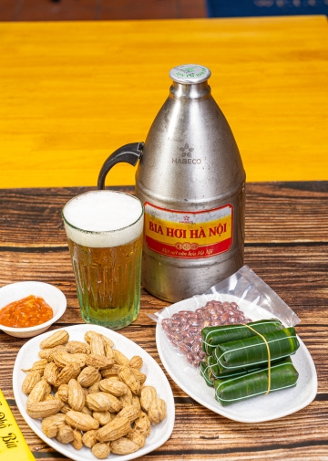 VỀ CHÚNG TÔI